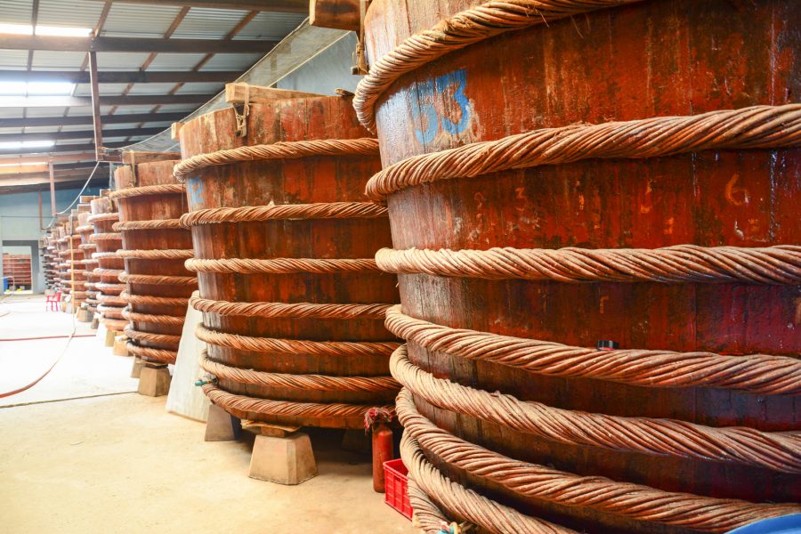 nha-thung-san-xuat-nuoc-mam-phu-quoc